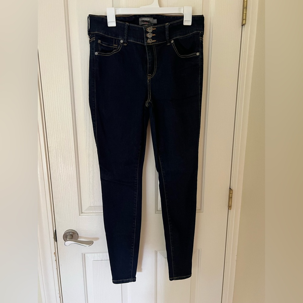 Torrid jeggings jeans 12 tall.